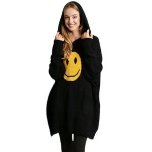 Black & Yellow Smiley Face Oversized Comfy Front Pocketed Hoodie NWT Boutique